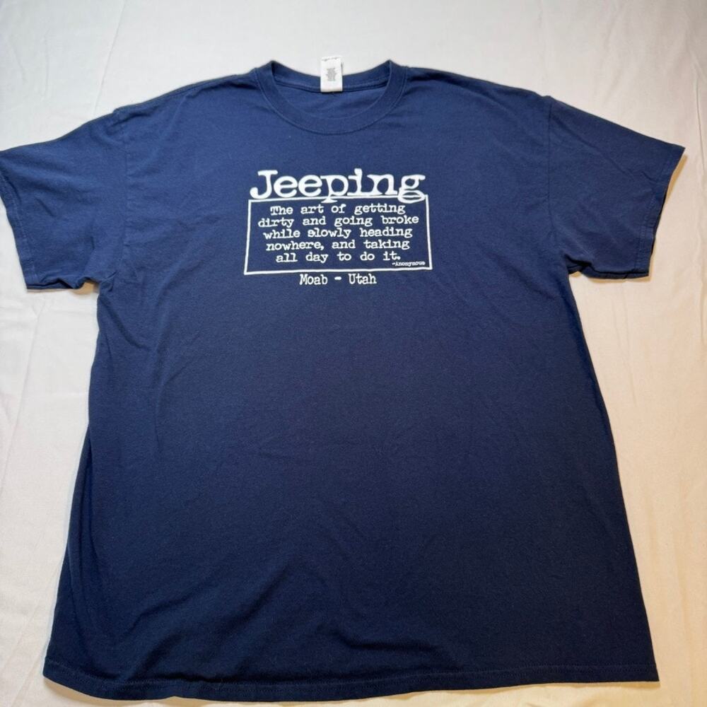Gildan Jeeping Moab Utah Graphic T Shirt Men's XL Navy 100% Cotton